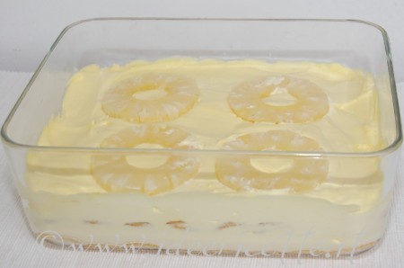 Tiramisù con ricotta e ananas.
