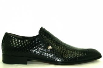 classico vendita outlet super popolare Cesare Paciotti; collezione scarpe uomo autunno inverno 2011-2012 classico vendita outlet super popolare Cesare Paciotti; collezione scarpe uomo autunno inverno 2011-2012
