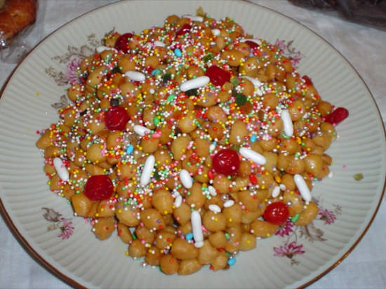 Gli struffoli napoletani